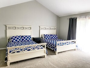 4 多间卧室、熨斗/熨衣板、旅行婴儿床、WiFi