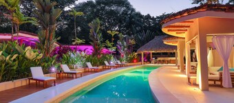 Macaws and Sloths and Monkeys, Oh My! Villa Capuchin in Manuel Antonio