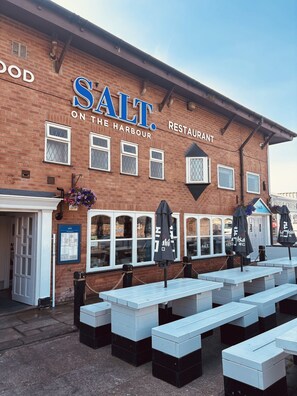 Exterior - Salt on the Harbour (Bridlington)