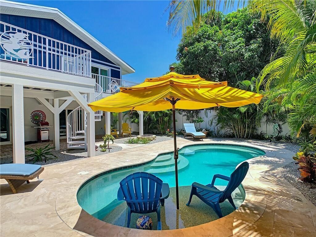 Unique Island Home on the beach block! Private pool!
