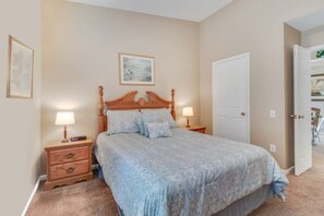 4 bedrooms, desk, iron/ironing board, travel cot