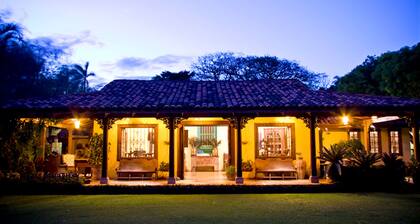Luxury Tropical Nature Surrounded Retreat