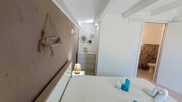 3 chambres, fer et planche Ă  repasser, Wi-Fi, draps fournis