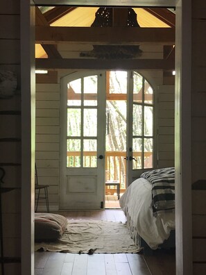 1 dormitorio, tabla de planchar con plancha, wifi gratis y ropa de cama