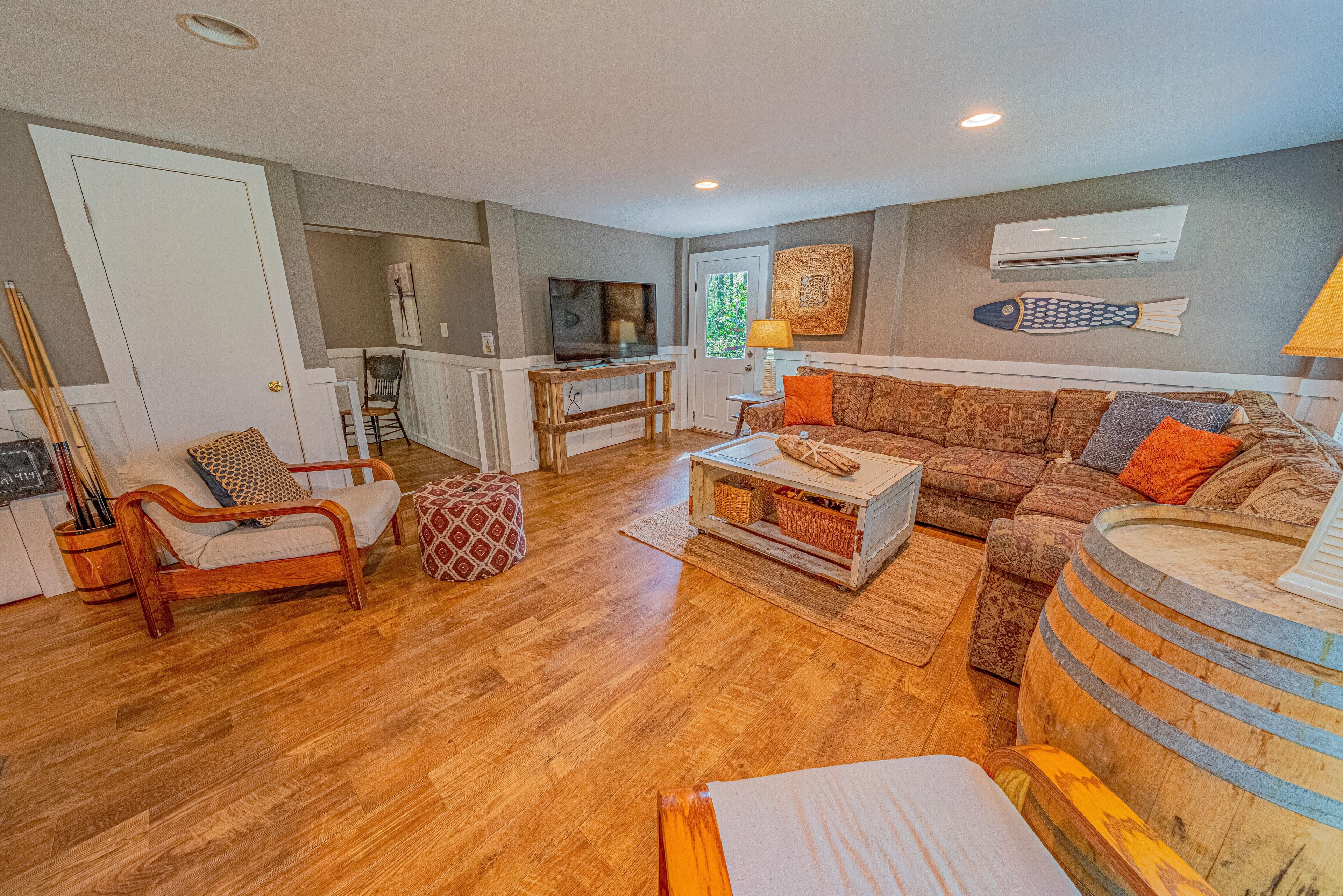 Quiet beach retreat for couples or family