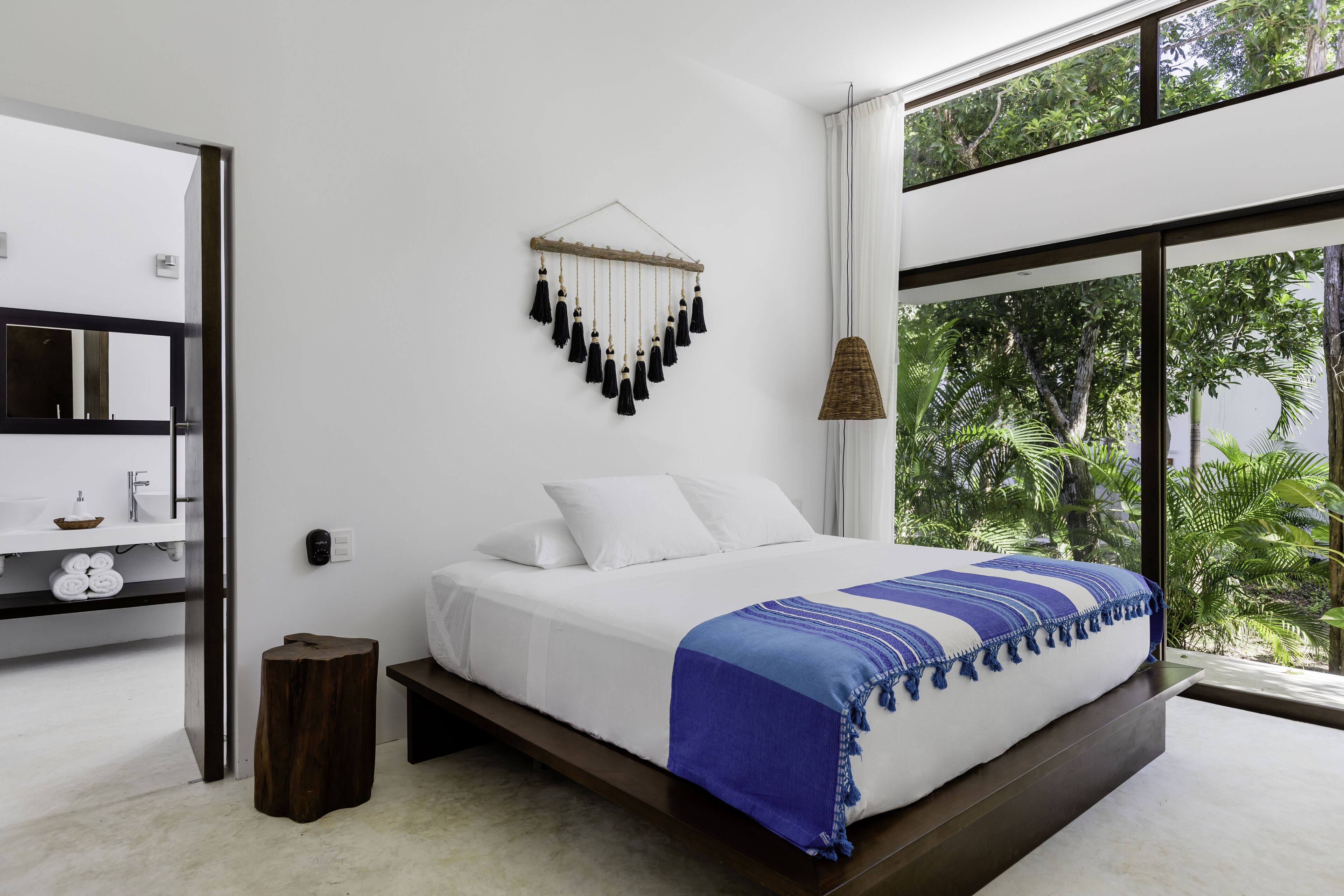 Grand Villa, 2 Bedrooms | Egyptian cotton sheets, premium bedding, Select Comfort beds, minibar