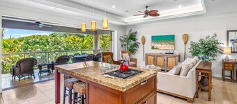 Luxurious Ho'olei 12-2, Lush View, Close to Pool, Sleeps 8 in beds, Central AC!