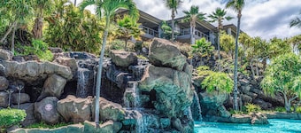 Luxurious Ho'olei 12-2, Lush View, Close to Pool, Sleeps 8 in beds, Central AC!
