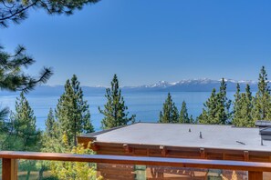 Property grounds - Reflections - Lakeview - TLUXP (Tahoe City)