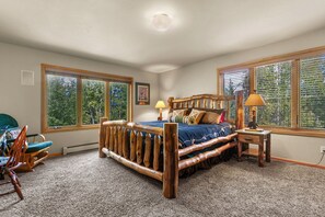 4 bedrooms, Internet, bed sheets