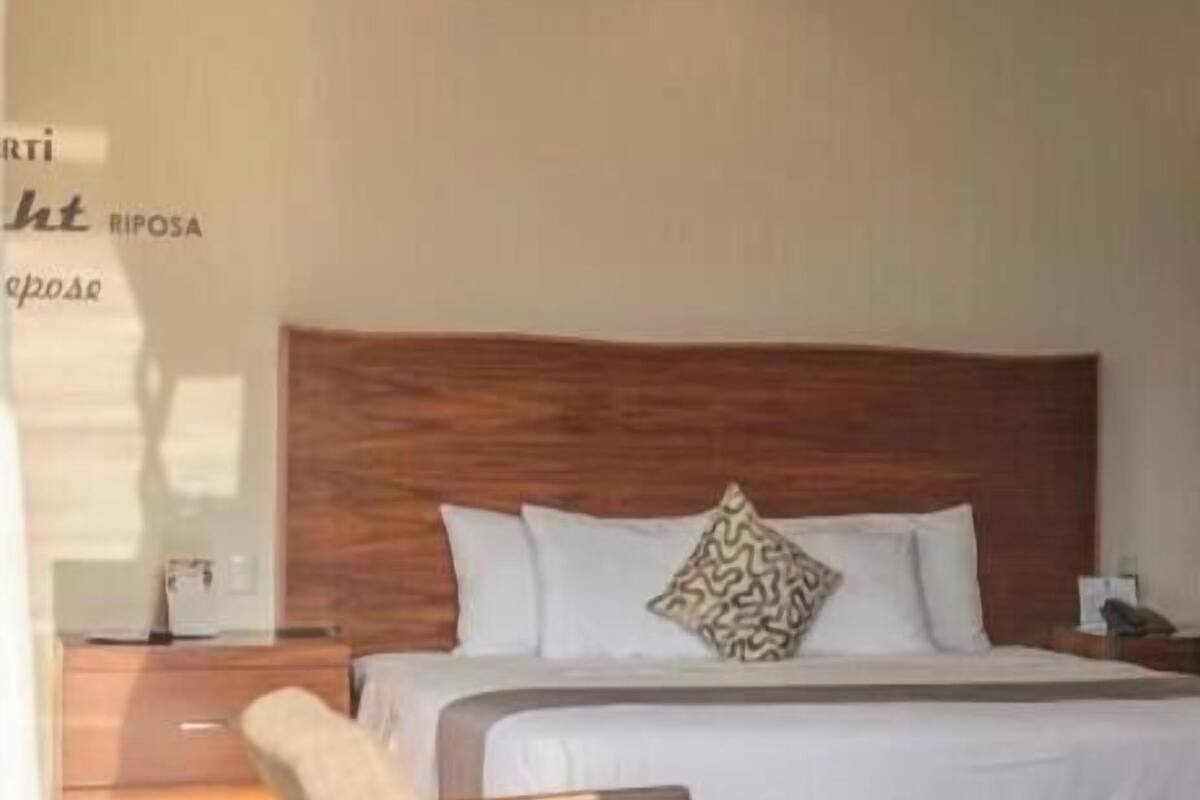 Memory-foam beds, desk, laptop workspace, blackout curtains