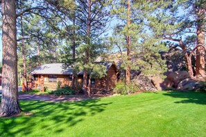 Appartement, Meerdere bedden (Kathryn's Cabin) | Terrein van de accommodatie