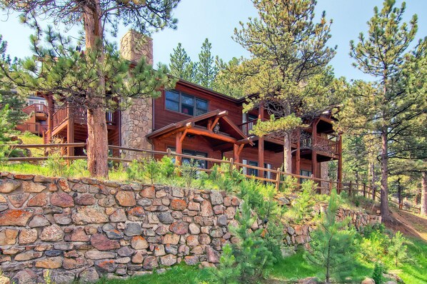 Exterior - Black Canyon Inn Unit C6 (Estes Park)