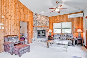 Condo, Multiple Beds (Black Canyon Inn Unit F10) | Living room - Black Canyon Inn Unit F10 (Estes Park)