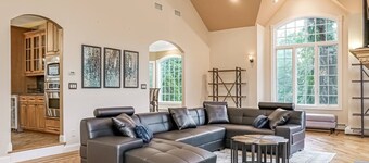 Private Home In The Hills of Pomona