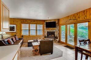 Condo, Multiple Beds (Black Canyon Inn Unit B1/2) | Living room