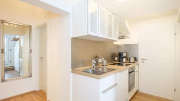 KylskÄp, ugn, spishÀll och diskmaskin