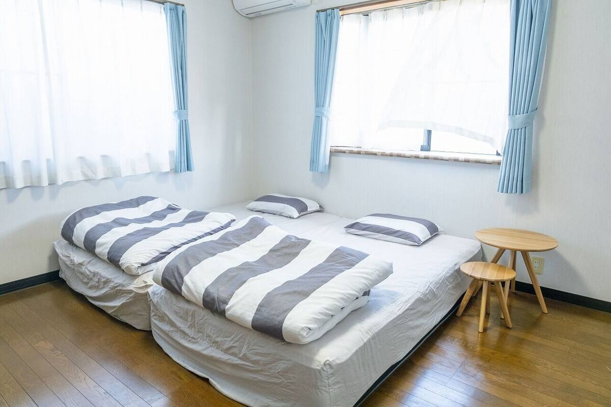 Habitación estándar con 2 camas individuales | Wifi gratis