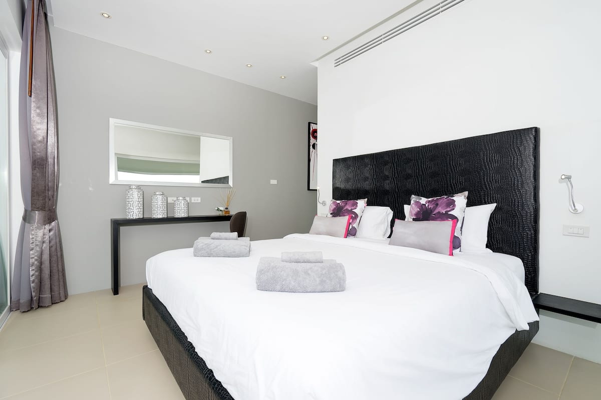Luxury Sea View Pool Villa H 4-Bedroom | 3 quartos, roupas de cama premium