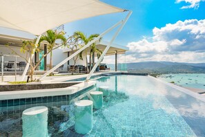 Unclassified image, 2 of 243, button - Unique Boutique Resort (Koh Samui)