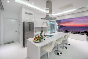 Unclassified image, 5 of 296, button - Unique Boutique Resort (Koh Samui)