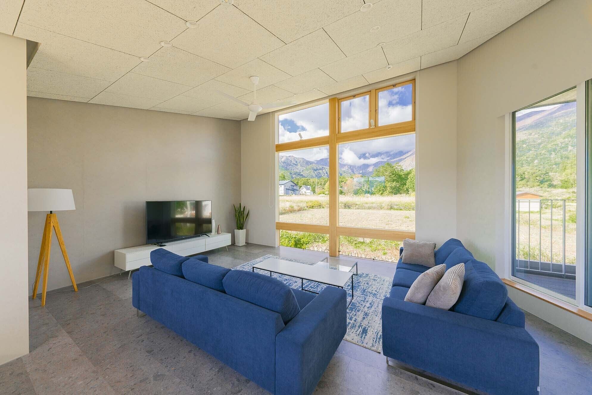 奢华木屋, 5 间卧室, 厨房, 山景 | 起居区 | 平板电视、加热地板、流媒体服务