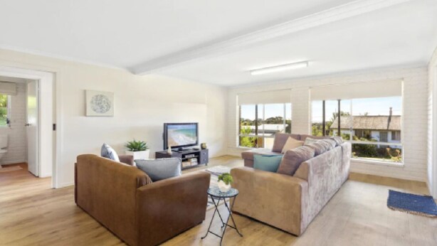 Unclassified image, 1 of 12, button - Seaside Serenity 2 (Greens Beach)