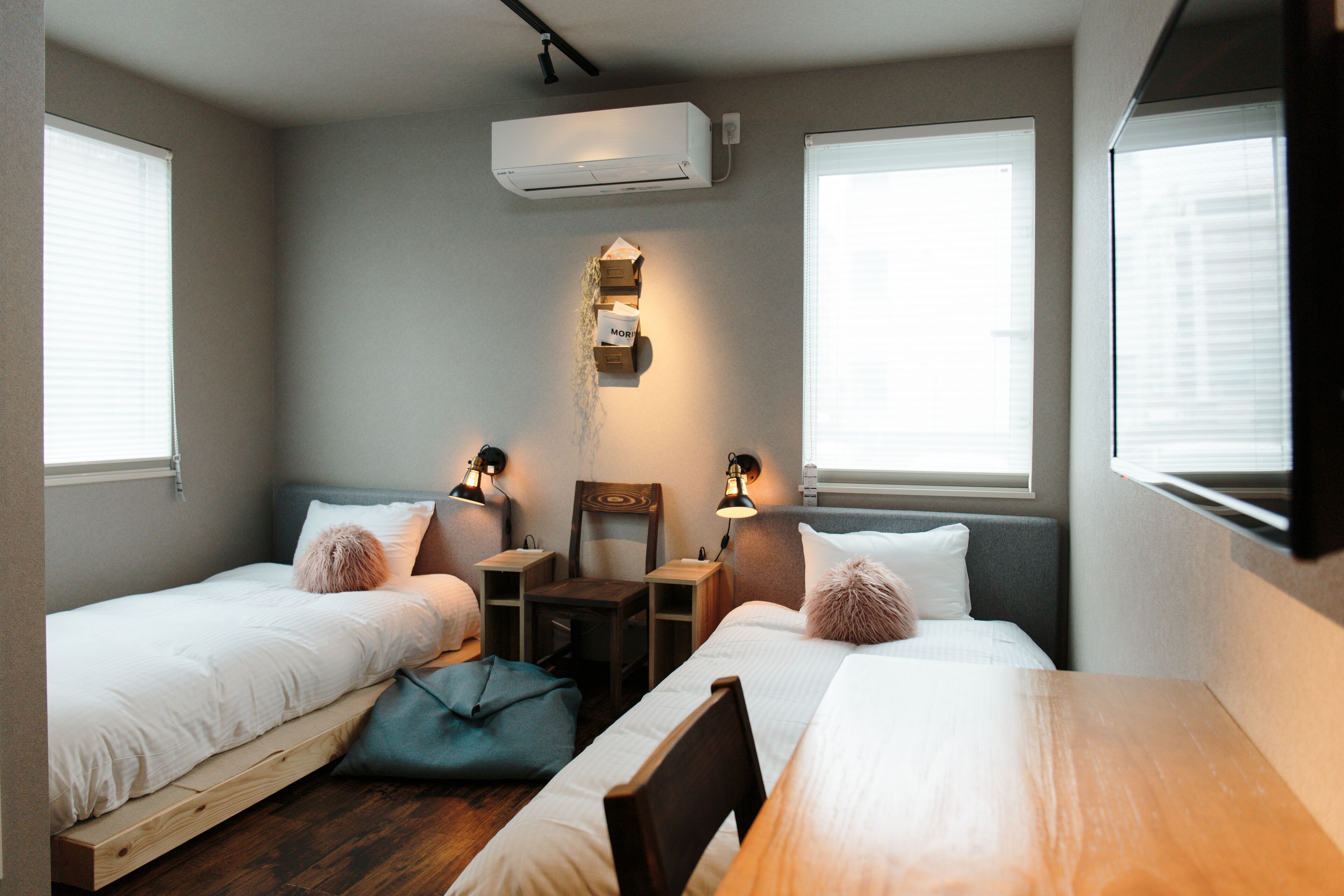 standard twin room, non smoking (1909) | desk, free wifi, bed sheets