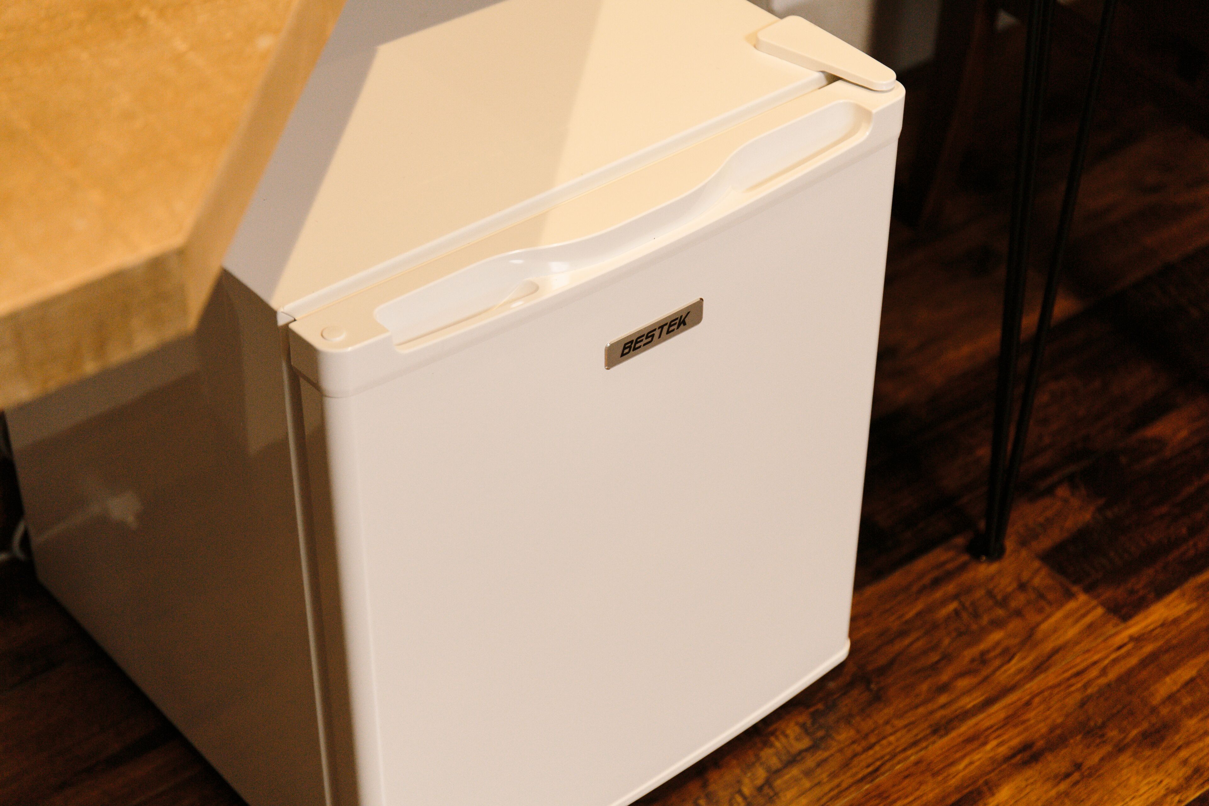 quadruple room, non smoking (1907) | mini fridge