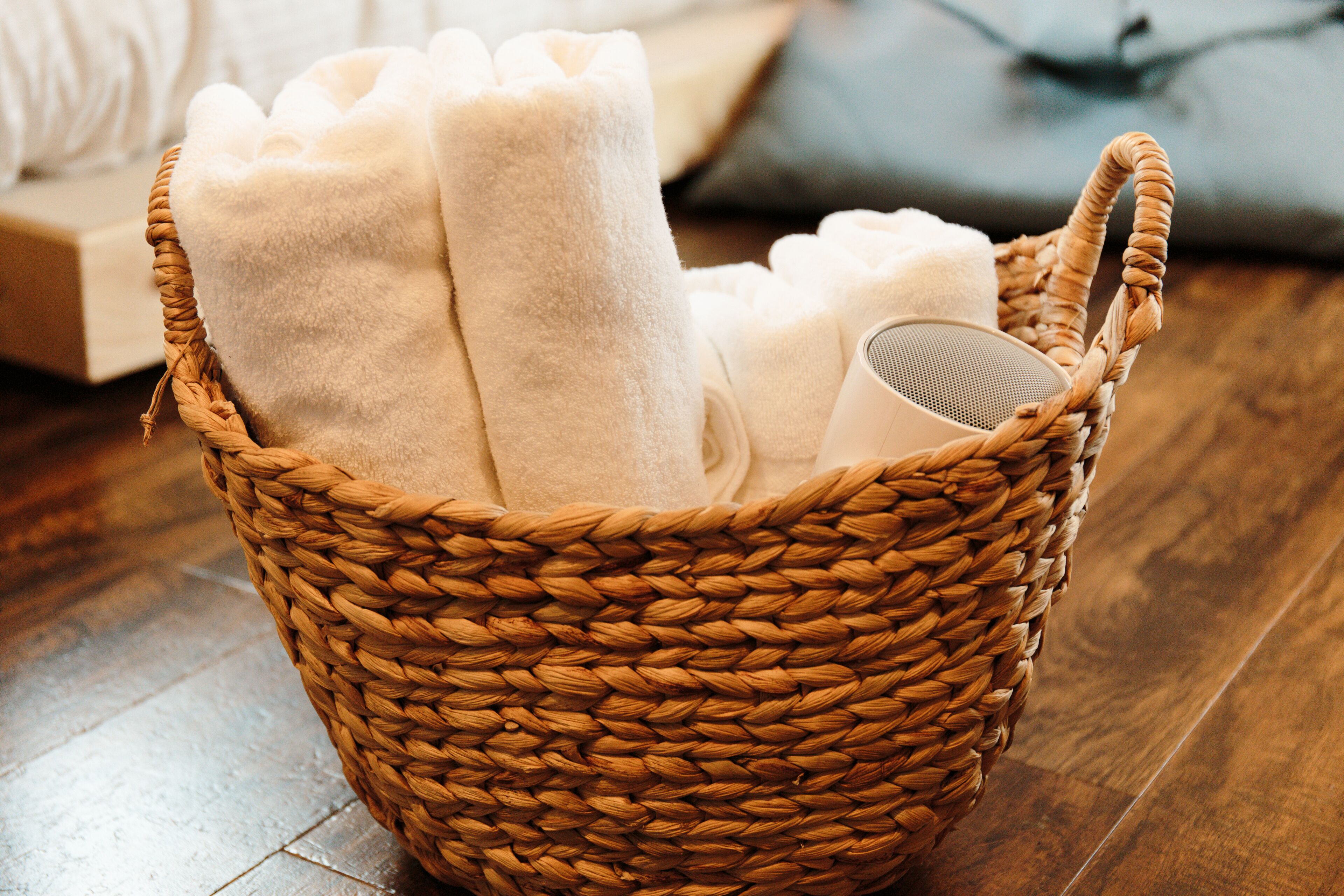 standard twin room, non smoking (1909) | desk, free wifi, bed sheets