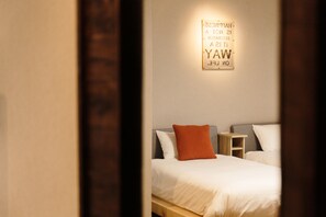 Quadruple Room, Non Smoking (1907) | Desk, free WiFi, bed sheets - Lampstand STAY Asahikawa (Asahikawa)