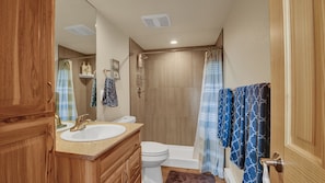 Bathroom - Aspen Grove Chalet (Woodland Park)