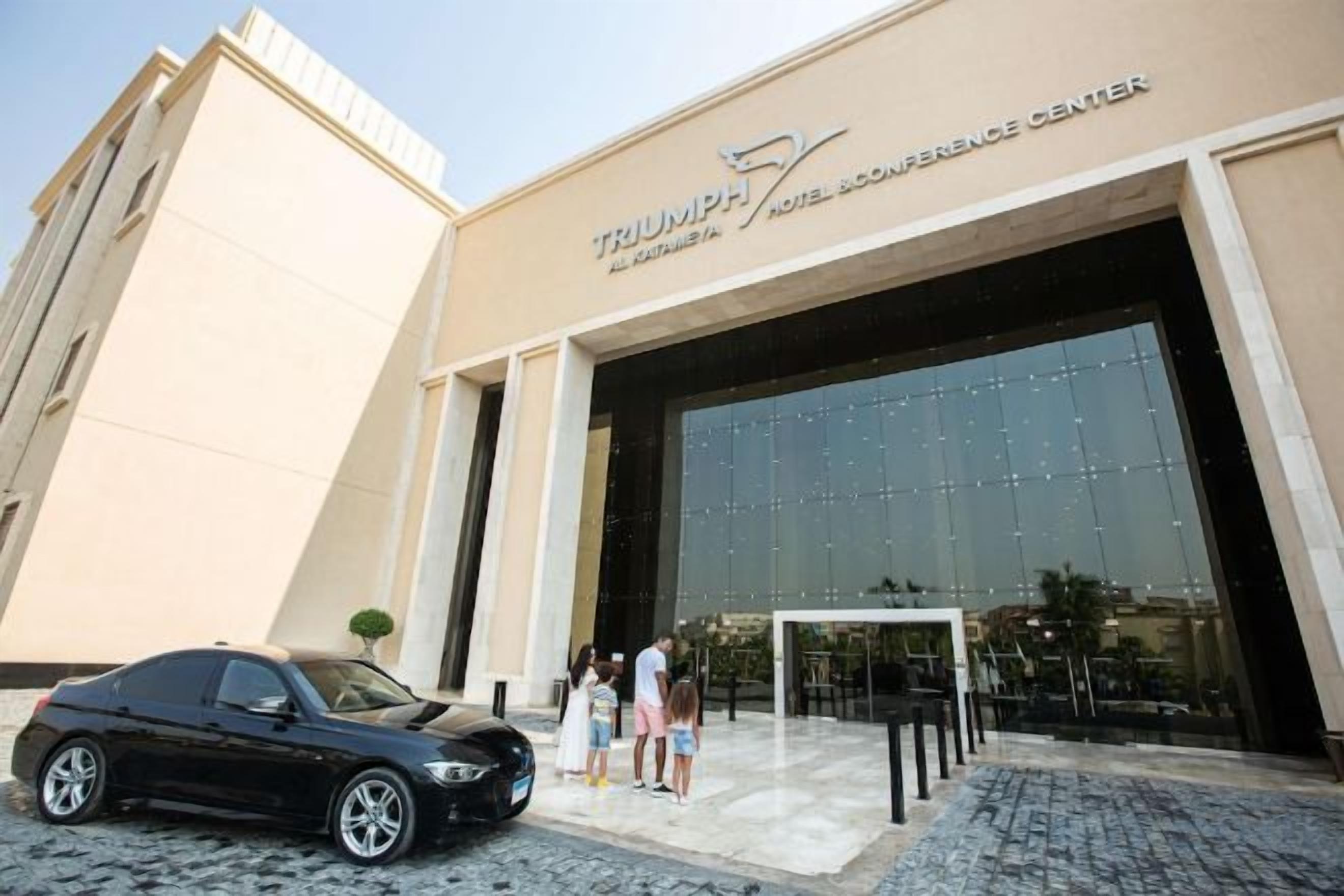 المنشأة من الخارج