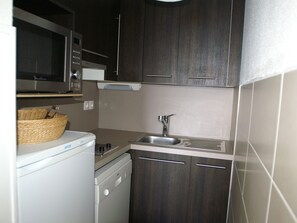 Fridge, microwave, dishwasher