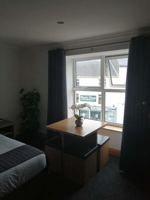 Interior - The Reveller Lodgings (Donegal)