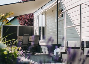 تناول الطعام بالخارج