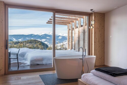 Apartment “Aura Chalets  No 3” with Mountain View, Wi-Fi & Garden