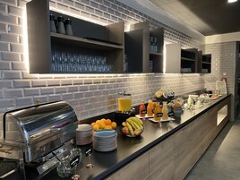 Daily buffet breakfast (EUR 8 per person)