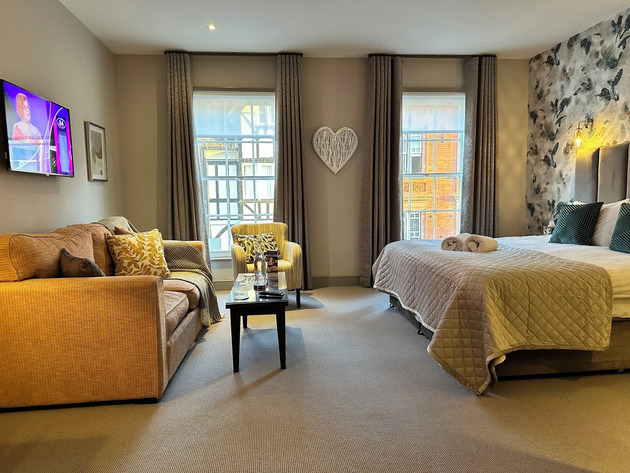 1 bedroom, in-room safe, desk, laptop workspace