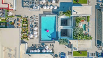 Piscina externa