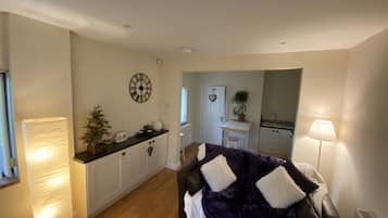 Cottage | Living area