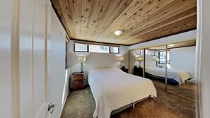 Condo, 2 Bedrooms | 2 bedrooms, laptop workspace, free WiFi