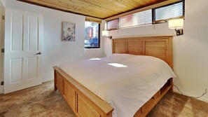 Condo, 2 Bedrooms | 2 bedrooms, iron/ironing board, free WiFi, bed sheets