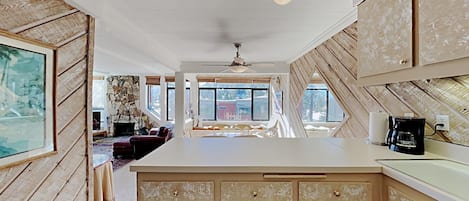 Condo, 2 Bedrooms | Interior