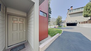 Condo, 4 Bedrooms | Exterior