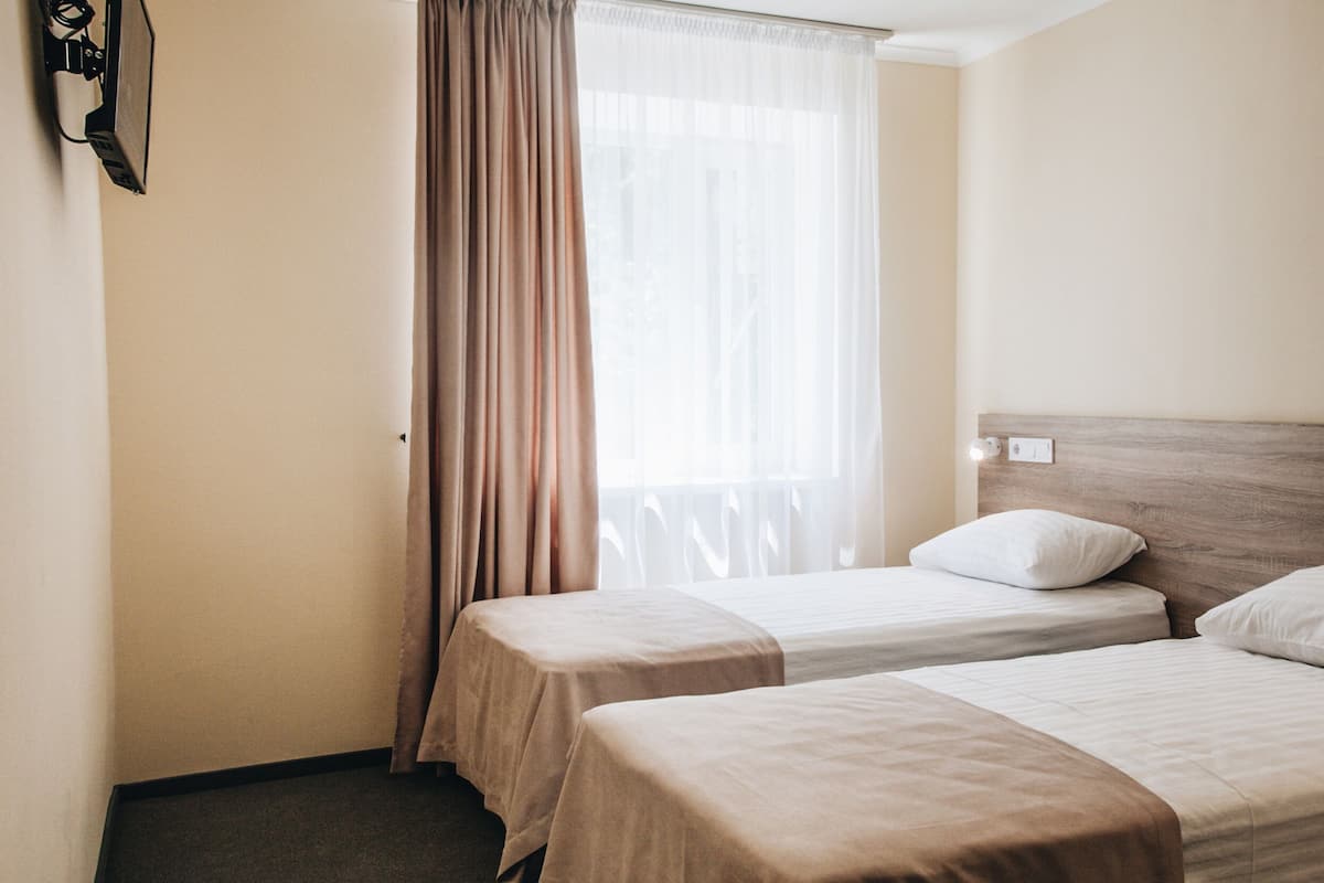 Kamar Double atau Twin Superior | Minibar, meja kerja, dan Wi-Fi gratis