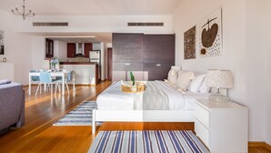 Unclassified image, 4 of 21, button - Full Sea View! Bright + Beautiful Studio in Jbr! (Dubai)