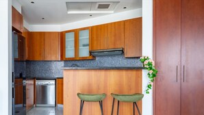 Interior - Serene Studio Apartment in Central Park Towers (Dubai)