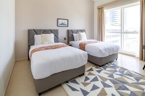 1 dormitorio y espacio para trabajar con un portátil