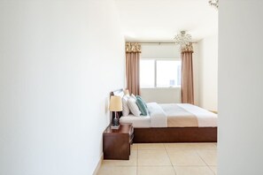 Room - Luxury Living in This Stylish 2BR in Dubai Marina (Dubai)